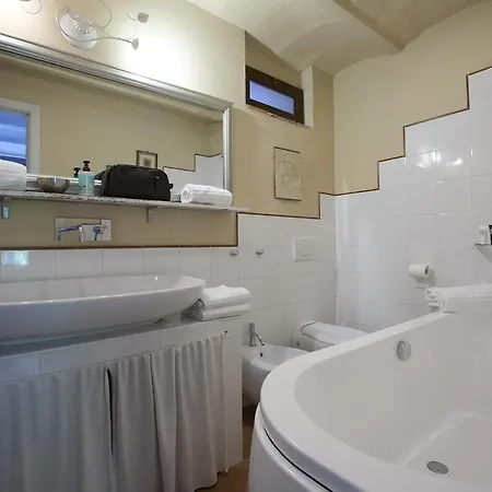 La Sentinella Casolare Storico E Piscina * Assisi